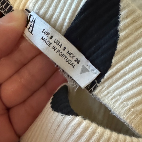 Zara Black Floral Women's Flare Jeans - Picture 3 of 5